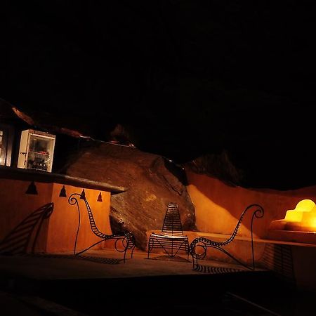 Boulder Garden Otel Kalawana Dış mekan fotoğraf