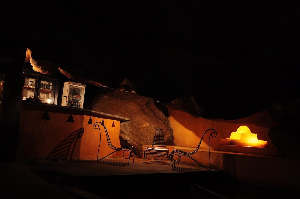 Boulder Garden Otel Kalawana Dış mekan fotoğraf